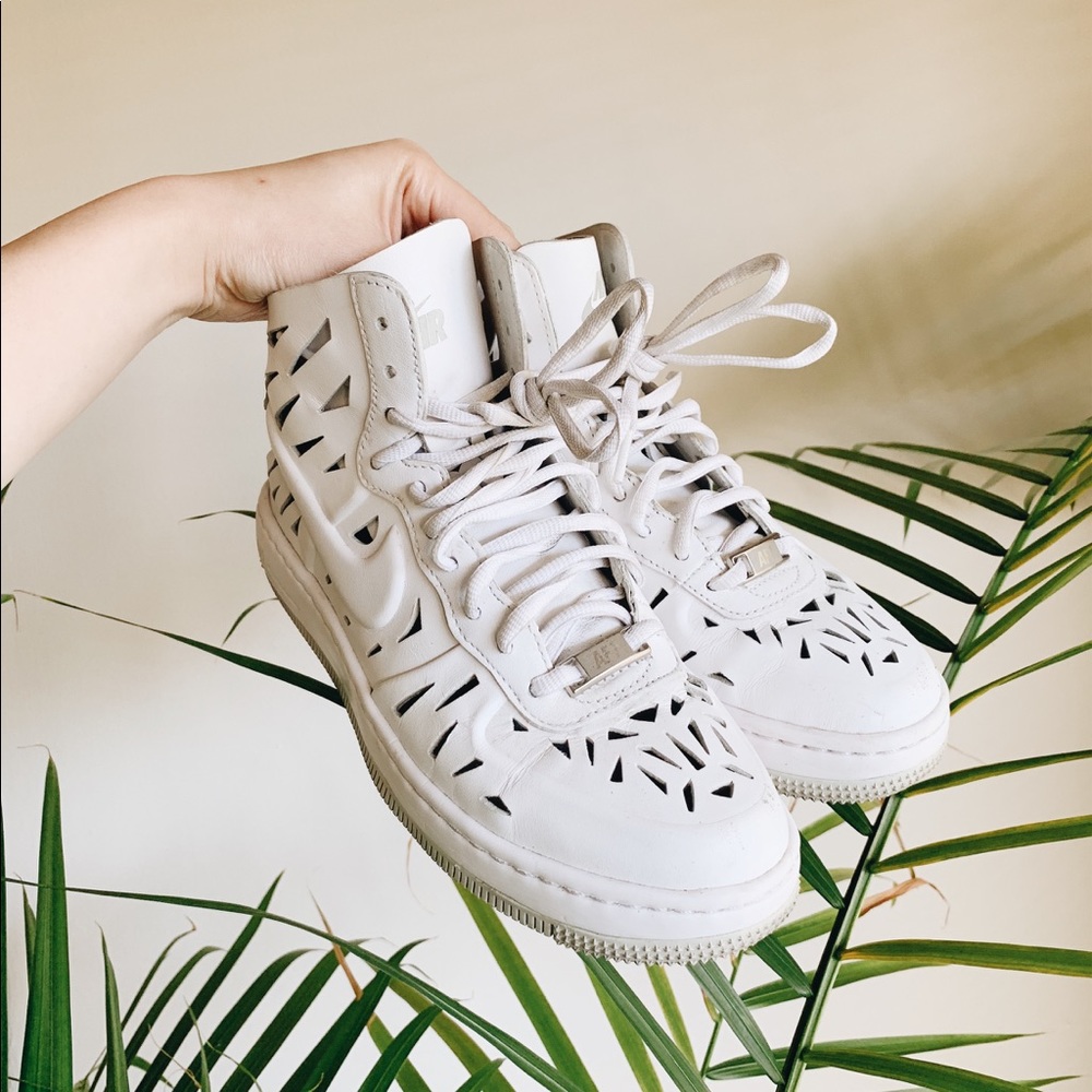 AF1 ULTRA FORCE MID JOLI